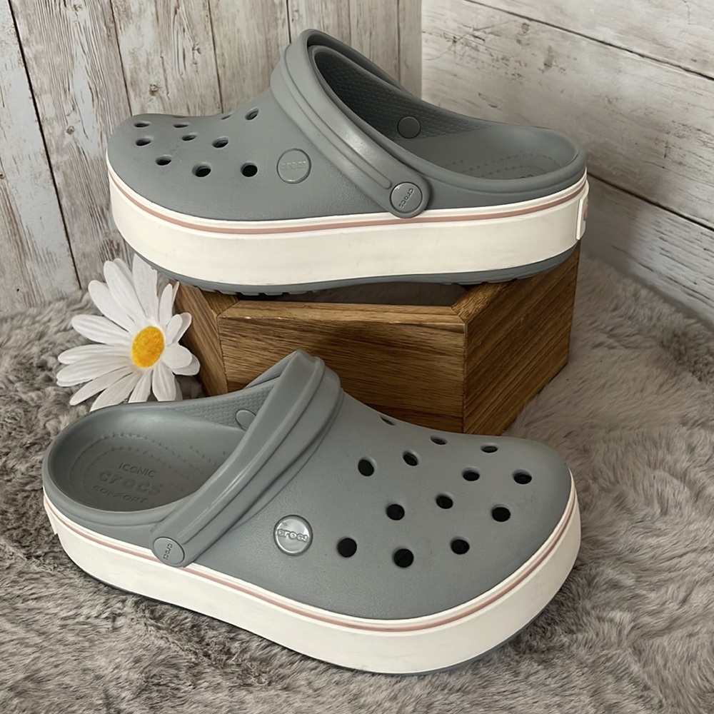 Platform Crocs Women’s Size 6 - SOLD OUT